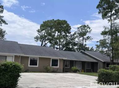 Main picture of 1216 Periwinkle Pl