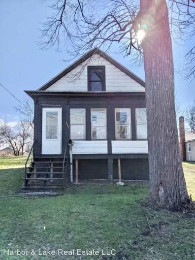 Main picture of 117 Grant Ave