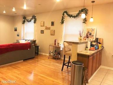 Main picture of 5931 Walnut St