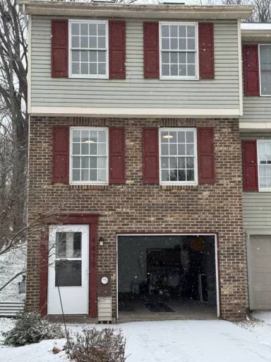 Main picture of 4429 Heritage Dr