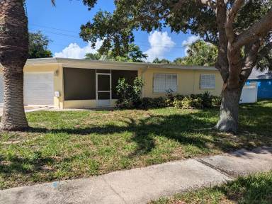 Main picture of 401 3rd Ave
