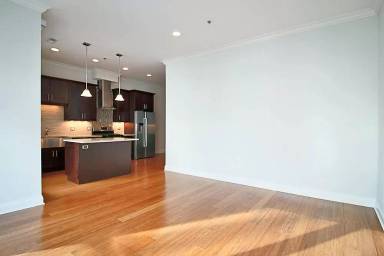 Main picture of 1116 W Madison St