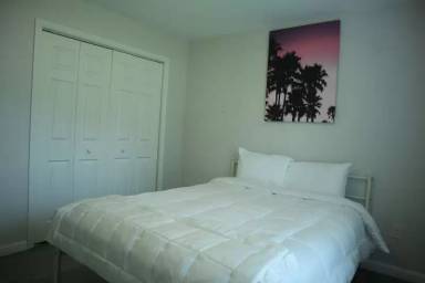 Main picture of 1239 Harbor Aly