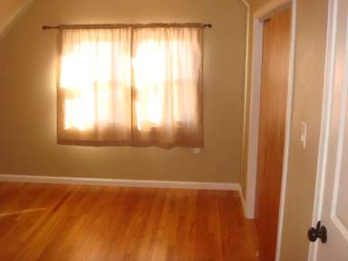 Main picture of 10 Campbell Ave