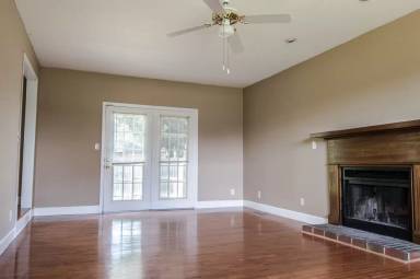 Main picture of 3359 Mallard Dr