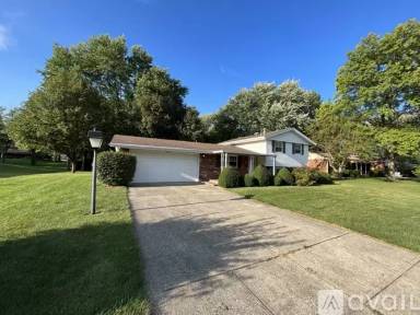 Main picture of 7629 Belle Plain Dr