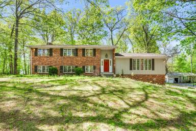 Main picture of 5518 Woodlyn Rd