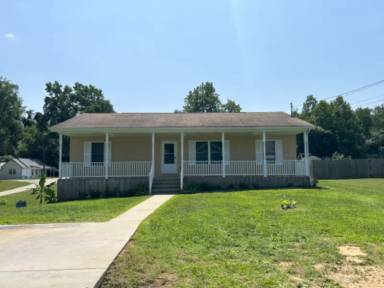 Main picture of 2404 7th Ave