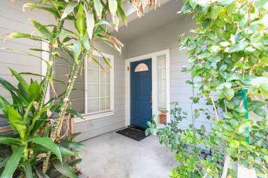 Main picture of 151 Orchard Oak Cir