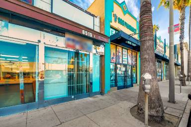 Main picture of 6515 Van Nuys Blvd