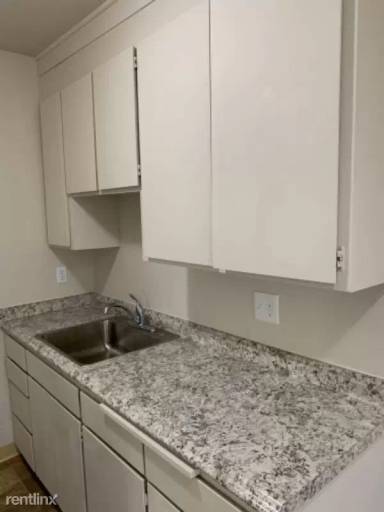 Main picture of 455 E N St