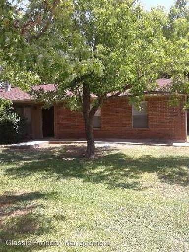 Main picture of 2017 Oakwood Ct