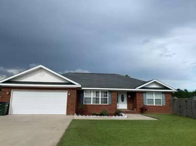 Main picture of 11 Cherrie Ln NE