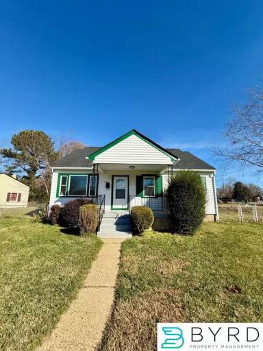 Main picture of 5305 Lochaven Ave