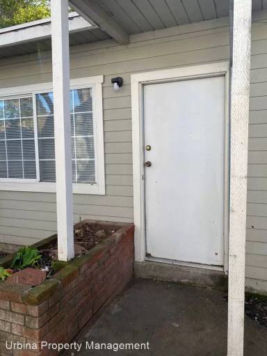 Main picture of 916 Spencer Ave