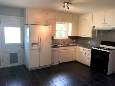 Main picture of 1204 Pasadena Dr