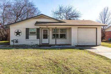 Main picture of 6612 Avalon Dr