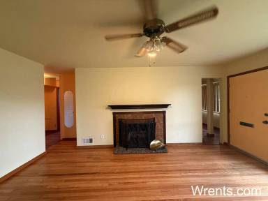 Main picture of 3404 W Walton Ave