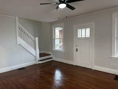 Main picture of 3034 Montana Ave