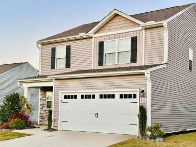 Main picture of 395 Legacy Dr