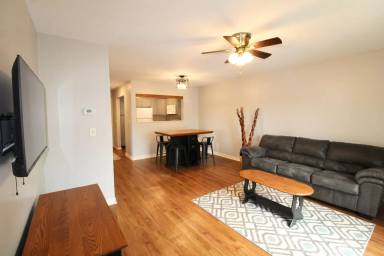 Main picture of Hunters Ridge Condominiums