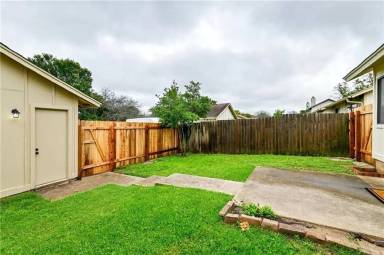 Main picture of 1602 W Braker Ln