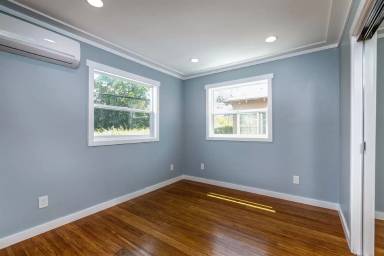 Main picture of 938 N San Gabriel Ave