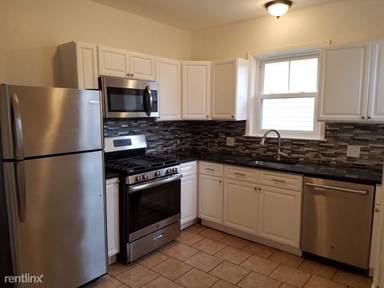 Main picture of 20 Mayflower St