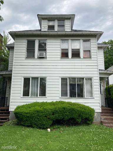 Main picture of 60 N Landon Ave