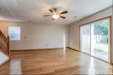 Main picture of 2680 Northwold Rd