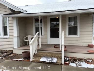 Main picture of 1221 E 23rd St