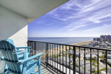 Main picture of Regency Plaza Condominium