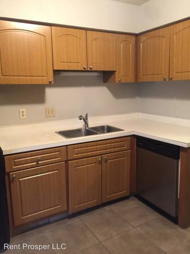 Main picture of 4403 S Semoran Blvd