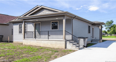 Main picture of 21741 Laurel St