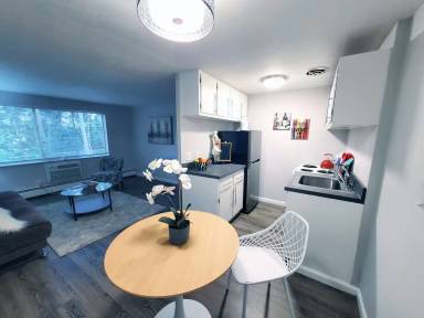 Main picture of 14901 Turney Rd