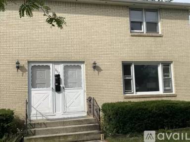 Main picture of 352 Carmen Rd