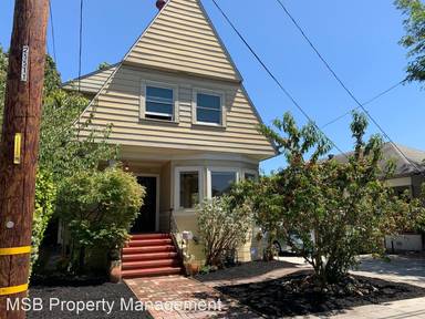 Main picture of 5260 Locksley Ave