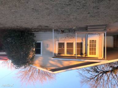 Main picture of 2550 S 21st St