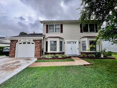 Main picture of 1104 Capstone Xing