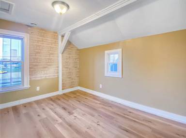 Main picture of 209 Seward Ave NW