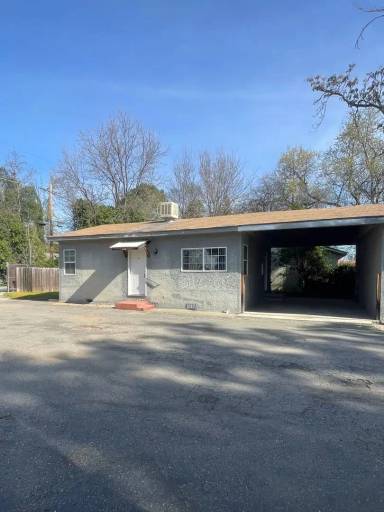 Main picture of 2646 Sharon Ave