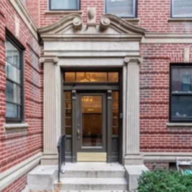 Main picture of 36 Linnaean St