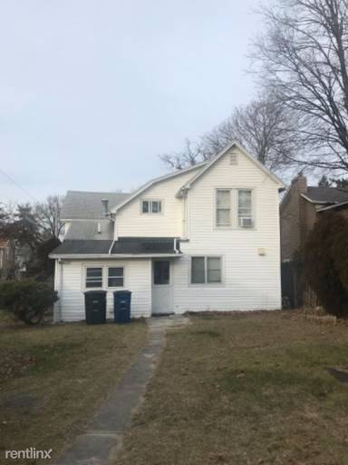 Main picture of 212 Palmer Ave
