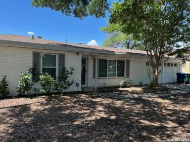 Main picture of 4042 City View Dr