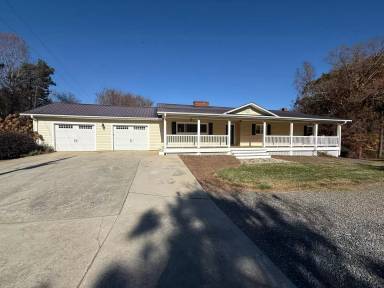 Main picture of 292 Feezor Rd