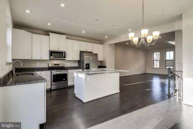 Main picture of 3218 Laurel Hill Rd
