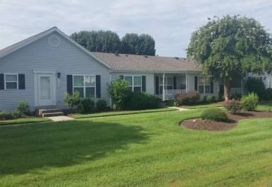Main picture of Woods Crossing Apartments