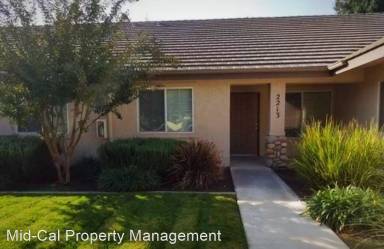 Main picture of 2225 E Country Ave