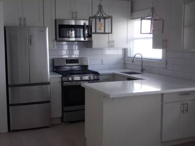 Main picture of 1568 Madison St
