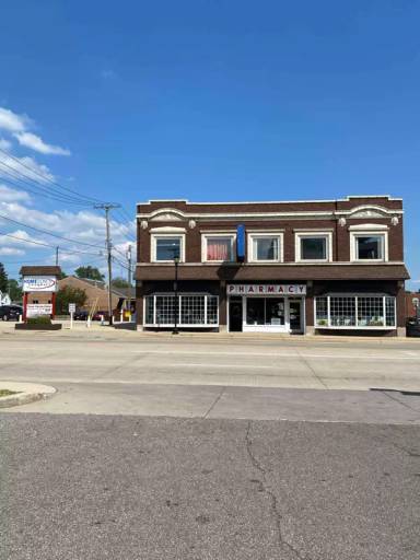 Main picture of 610 1/2 N Main St